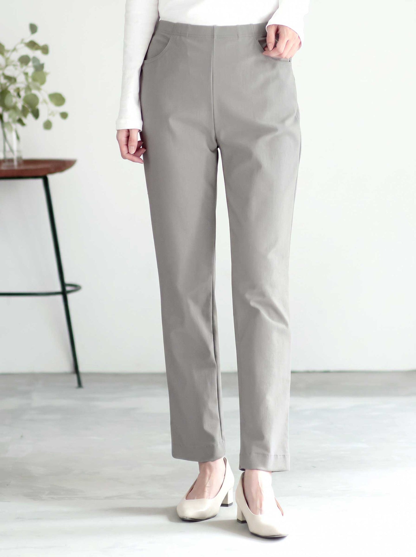 日本製 プレミアムストレッチ テーパード パンツ ポケット付 美脚 すっきり 秋冬 M L LL
