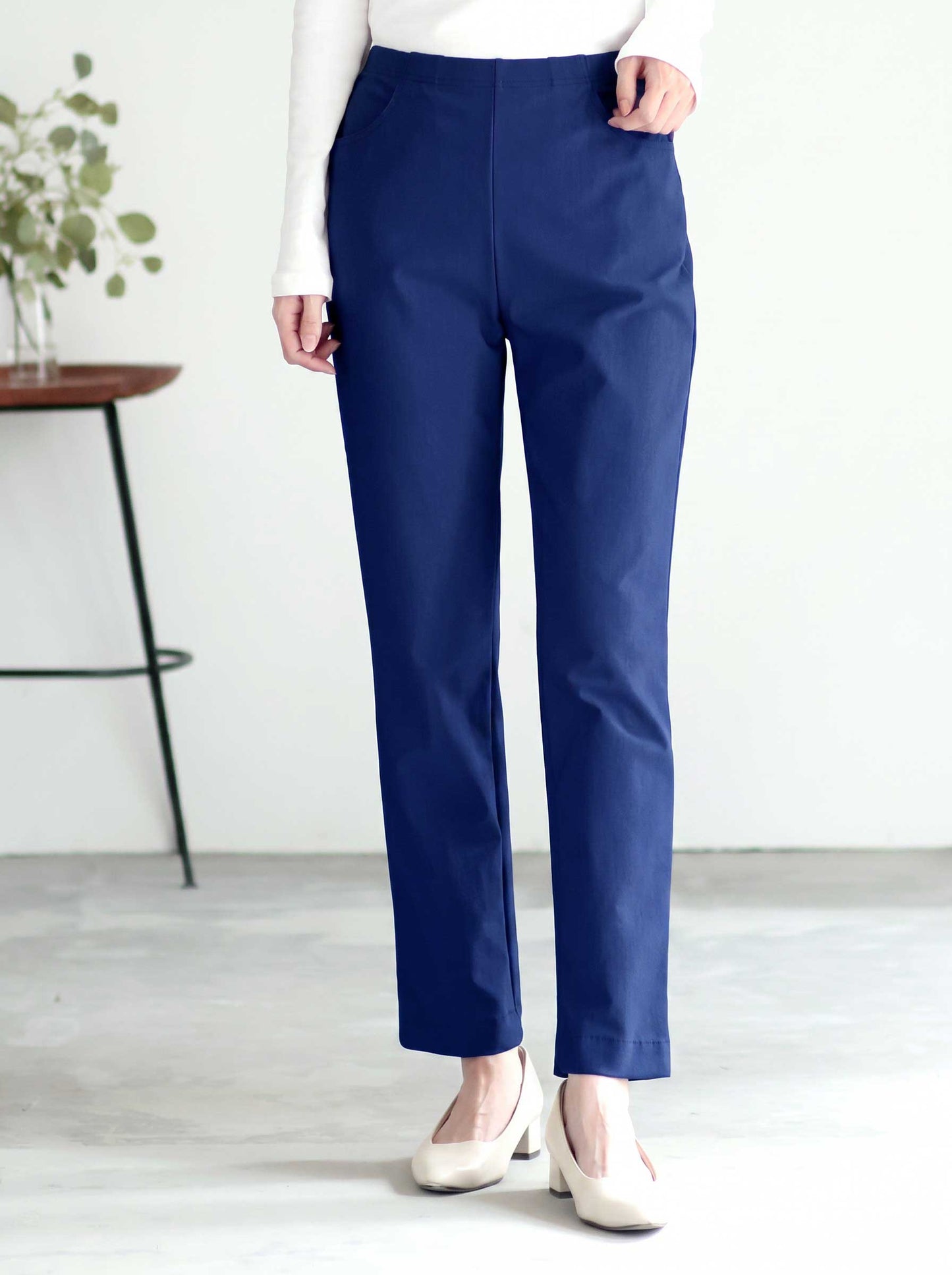 日本製 プレミアムストレッチ テーパード パンツ ポケット付 美脚 すっきり 秋冬 M L LL