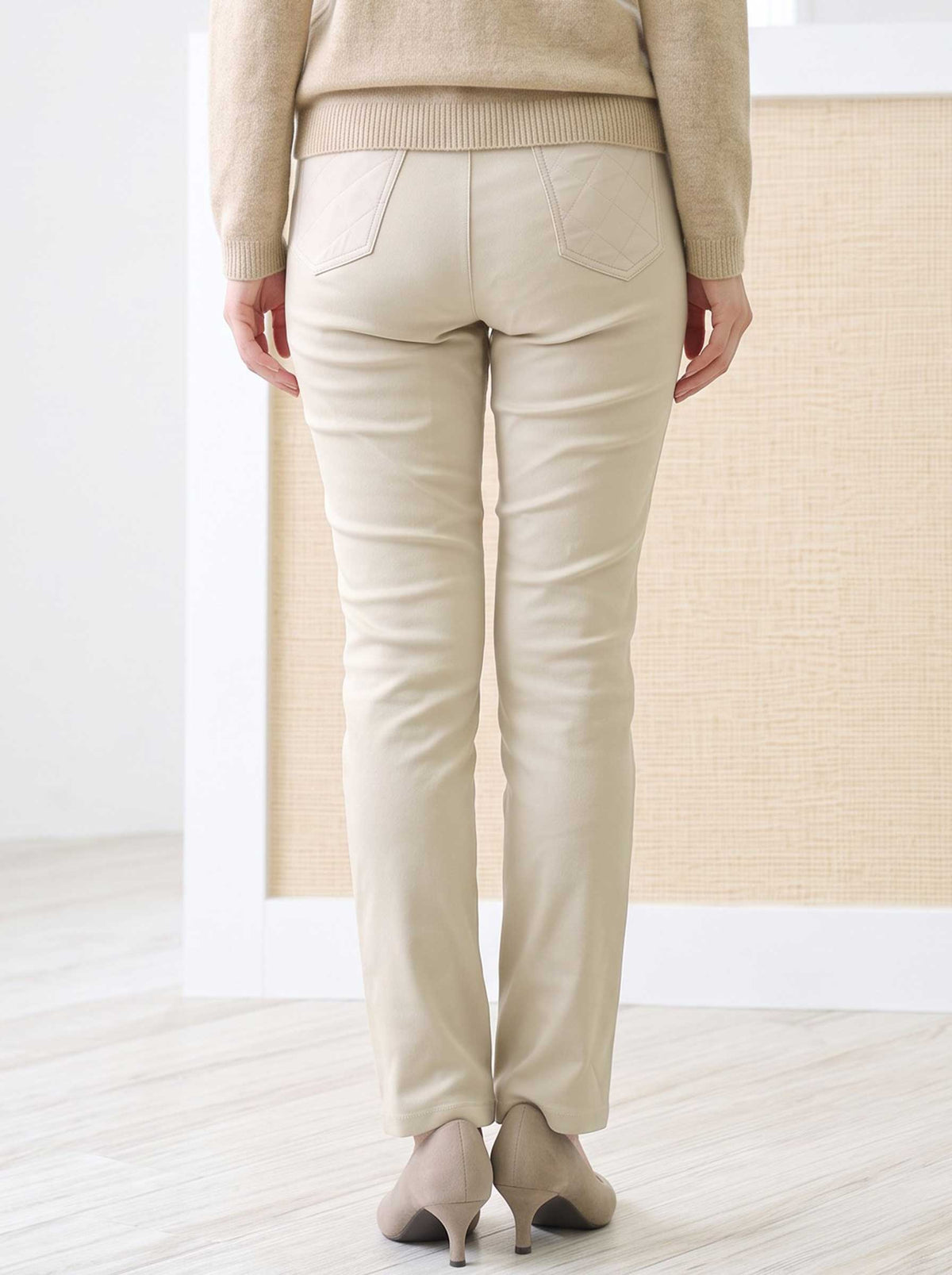 ダウン パンツ キルティング 暖か 防寒 ストレッチ ウエストゴム 秋 冬 M L ダウン80%・フェザー20%