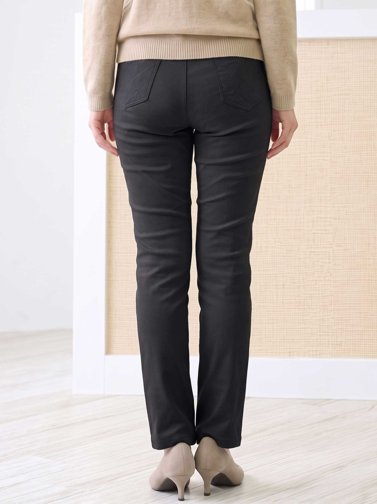 ダウン パンツ キルティング 暖か 防寒 ストレッチ ウエストゴム 秋 冬 M L ダウン80%・フェザー20%