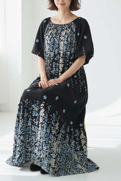 流れ花柄 マキシ丈 ワンピース 半袖 ゆったり ティアード 体型カバー M-L