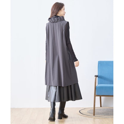 【M〜L/L〜LL】フリルネックロングベスト 大胆フリル レイヤード 体型カバー ナイロン混