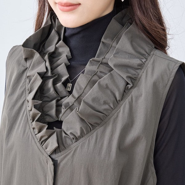 【M〜L/L〜LL】フリルネックロングベスト 大胆フリル レイヤード 体型カバー ナイロン混