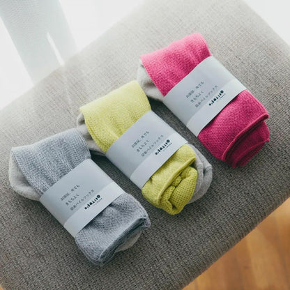 ピンク・イエロー・グレーの配色ソックス3足