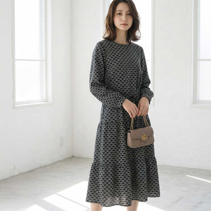 チェーン柄 プリント ティアード ワンピース ロング丈 長袖 ゆったり 体型カバー M-L
