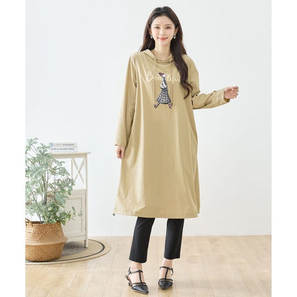 【M〜L】ガールモチーフプリントフードロングワンピース｜TRUBE