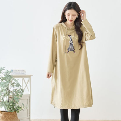 【M〜L】ガールモチーフプリントフードロングワンピース｜TRUBE