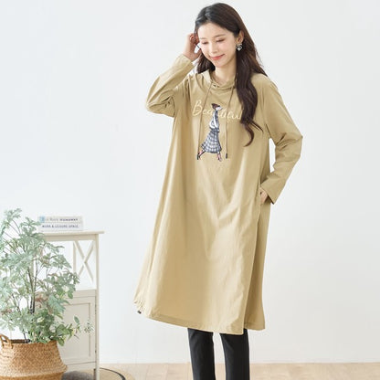 【M〜L】ガールモチーフプリントフードロングワンピース｜TRUBE