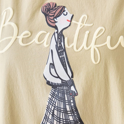 【M〜L】ガールモチーフプリントフードロングワンピース｜TRUBE