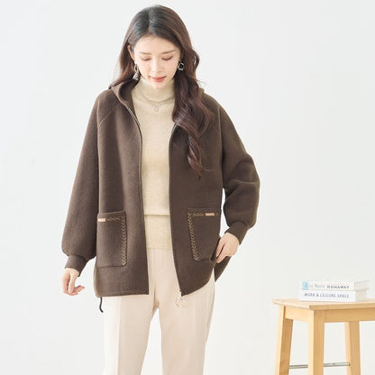 【M〜L】スマイルパッチフーデッドニットブルゾン｜TRUBE