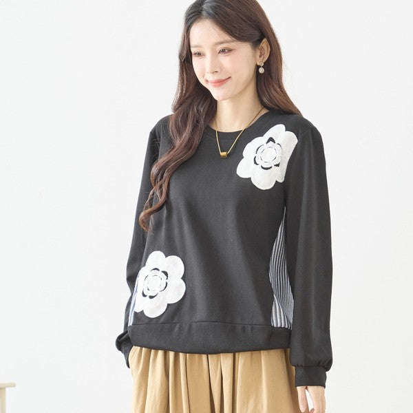 【M〜L】フラワーモチーフ異素材ストライプ切替プルオーバー｜TRUBE