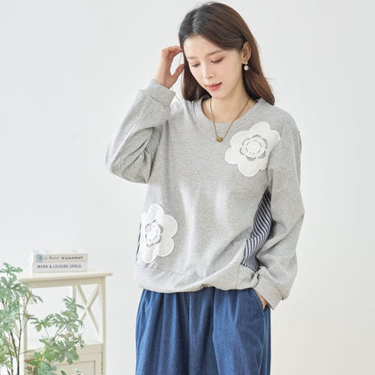 【M〜L】フラワーモチーフ異素材ストライプ切替プルオーバー｜TRUBE