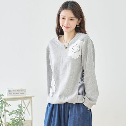 【M〜L】フラワーモチーフ異素材ストライプ切替プルオーバー｜TRUBE