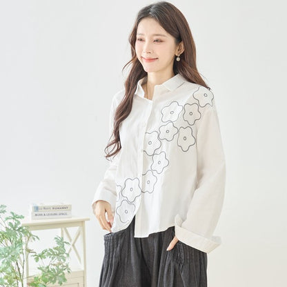 【M〜L】フラワーライン刺繍シャツ｜TRUBE