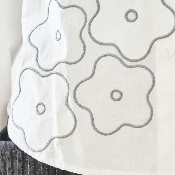 【M〜L】フラワーライン刺繍シャツ｜TRUBE